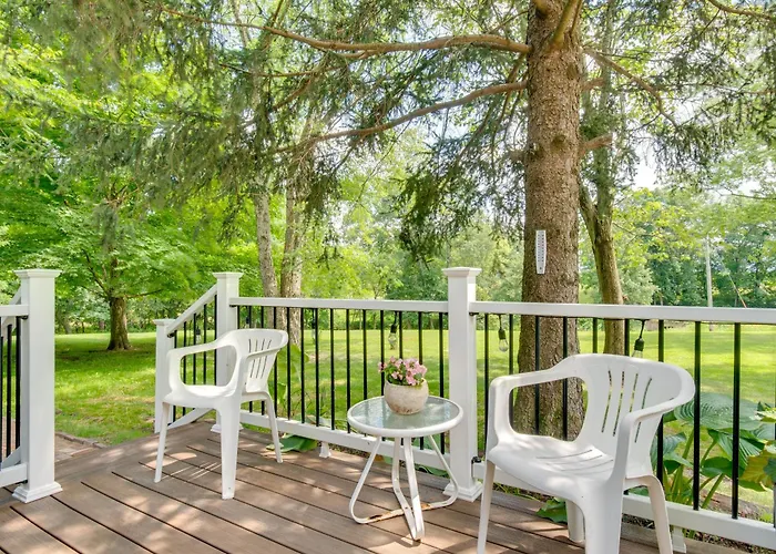 Holiday home 9 Mi To Downtown Rushville: Cozy Getaway W/ Grill *